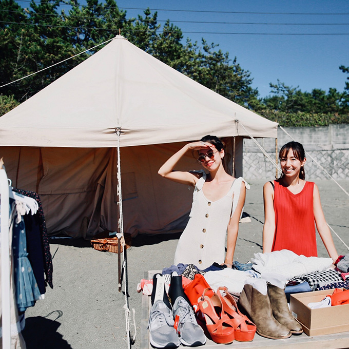 201906_lightupweekend_work_flea.jpg
