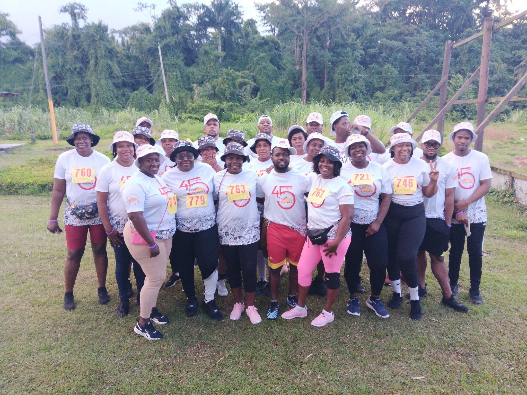 Juici Beef 5k team.jpg