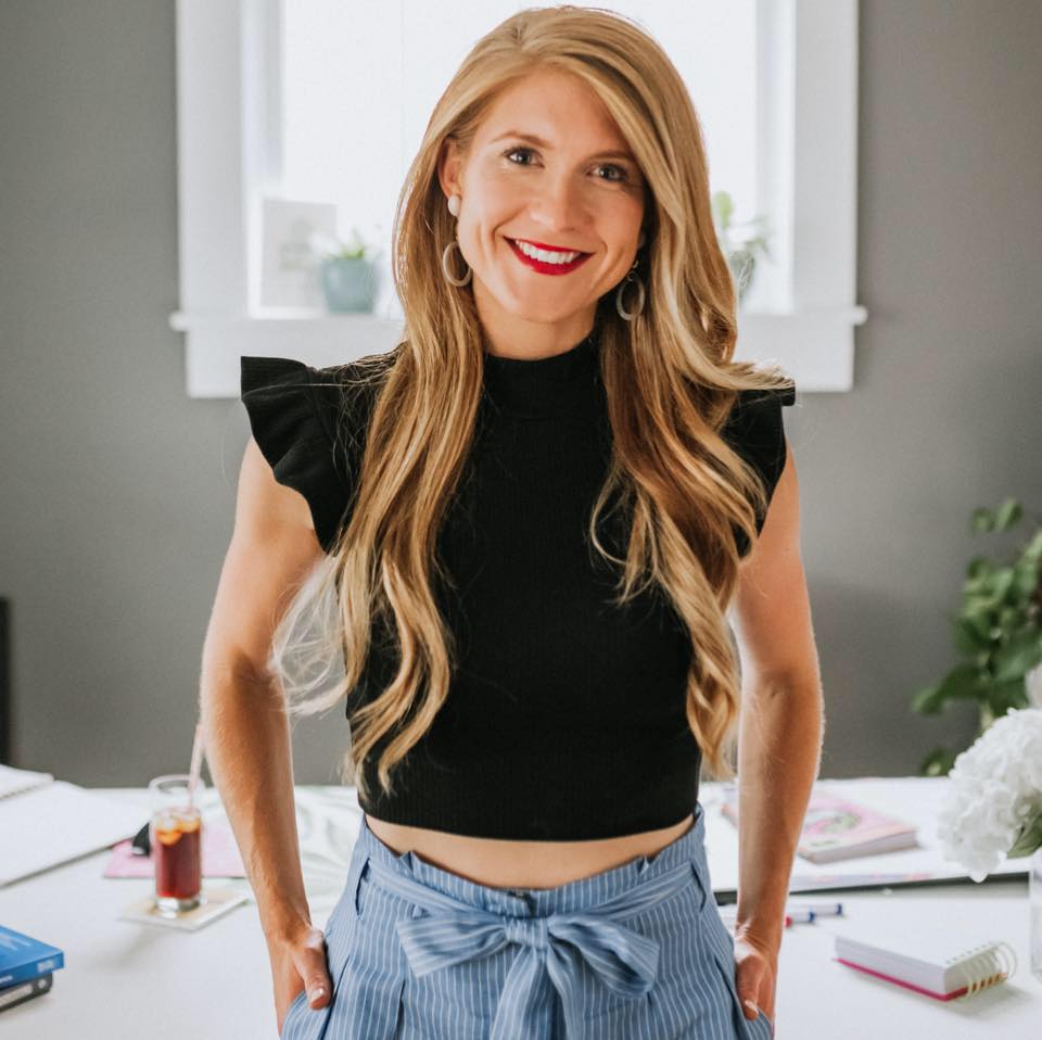 Sarah Wallace.jpg