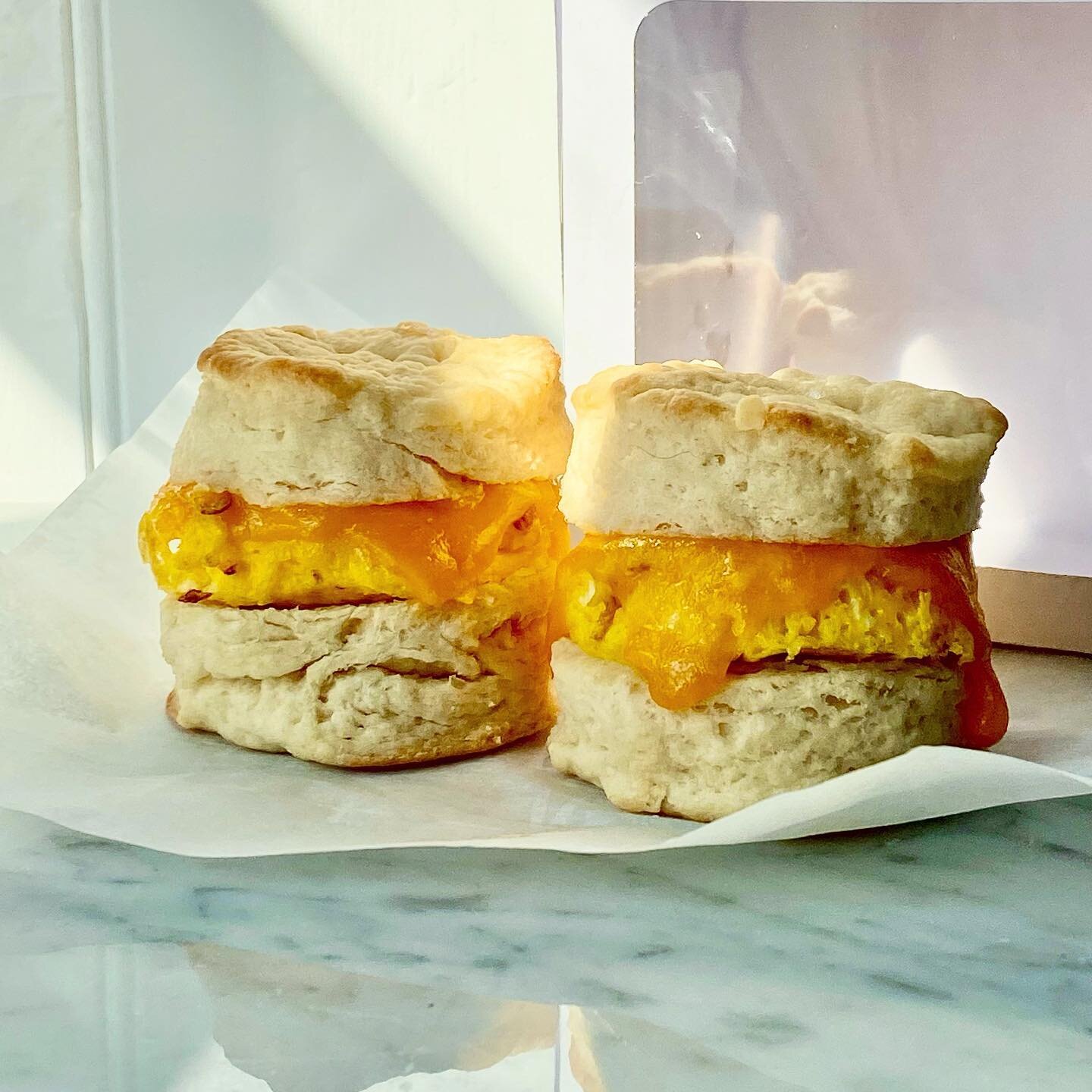 Our buttermilk biscuits have become somewhat of a weekend staple. Here we made with @meadowbrookfarmmarket eggs and NY cheddar &mdash; now all we need is an @arios.espresso moment and our morning is complete!