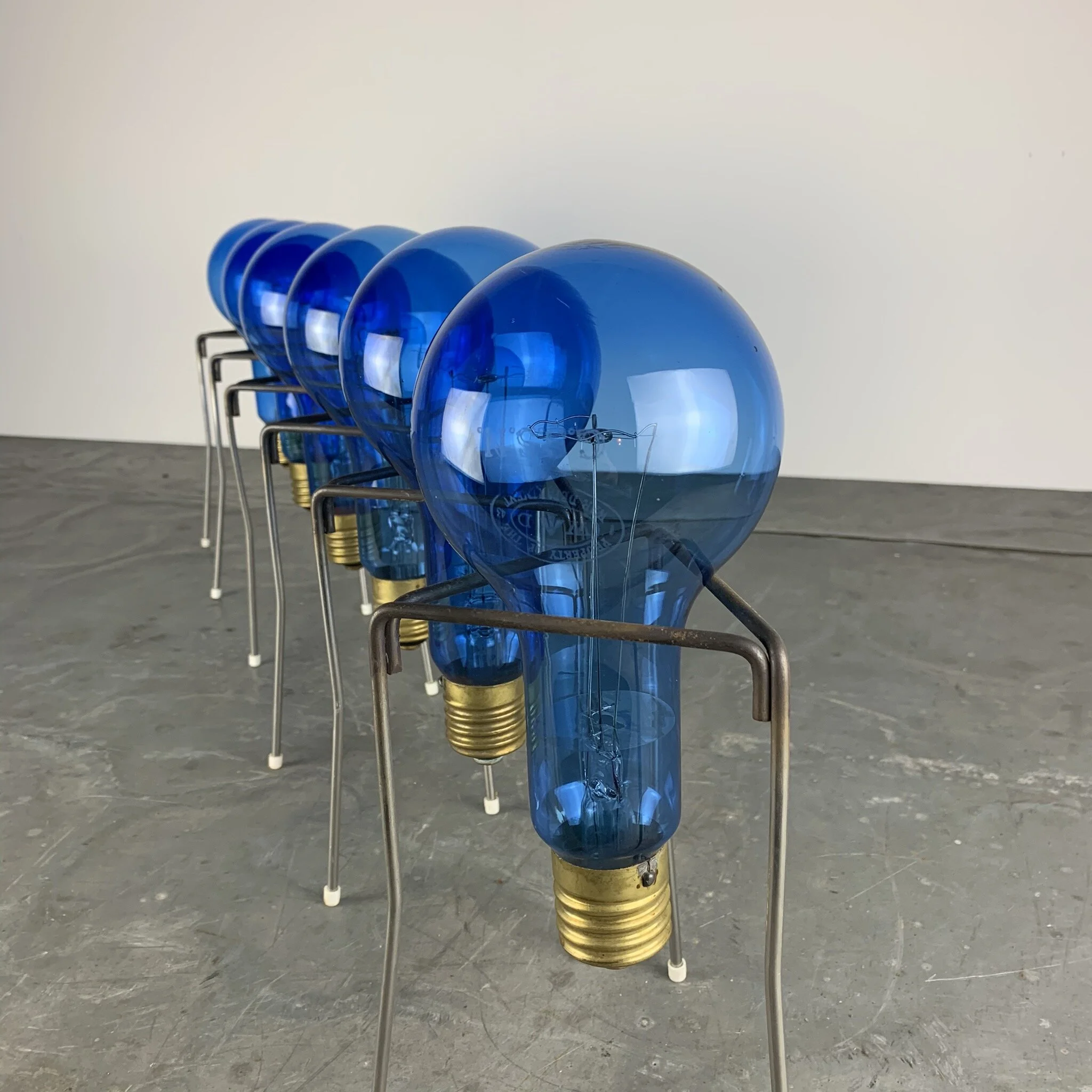 3OO watt light bulbs