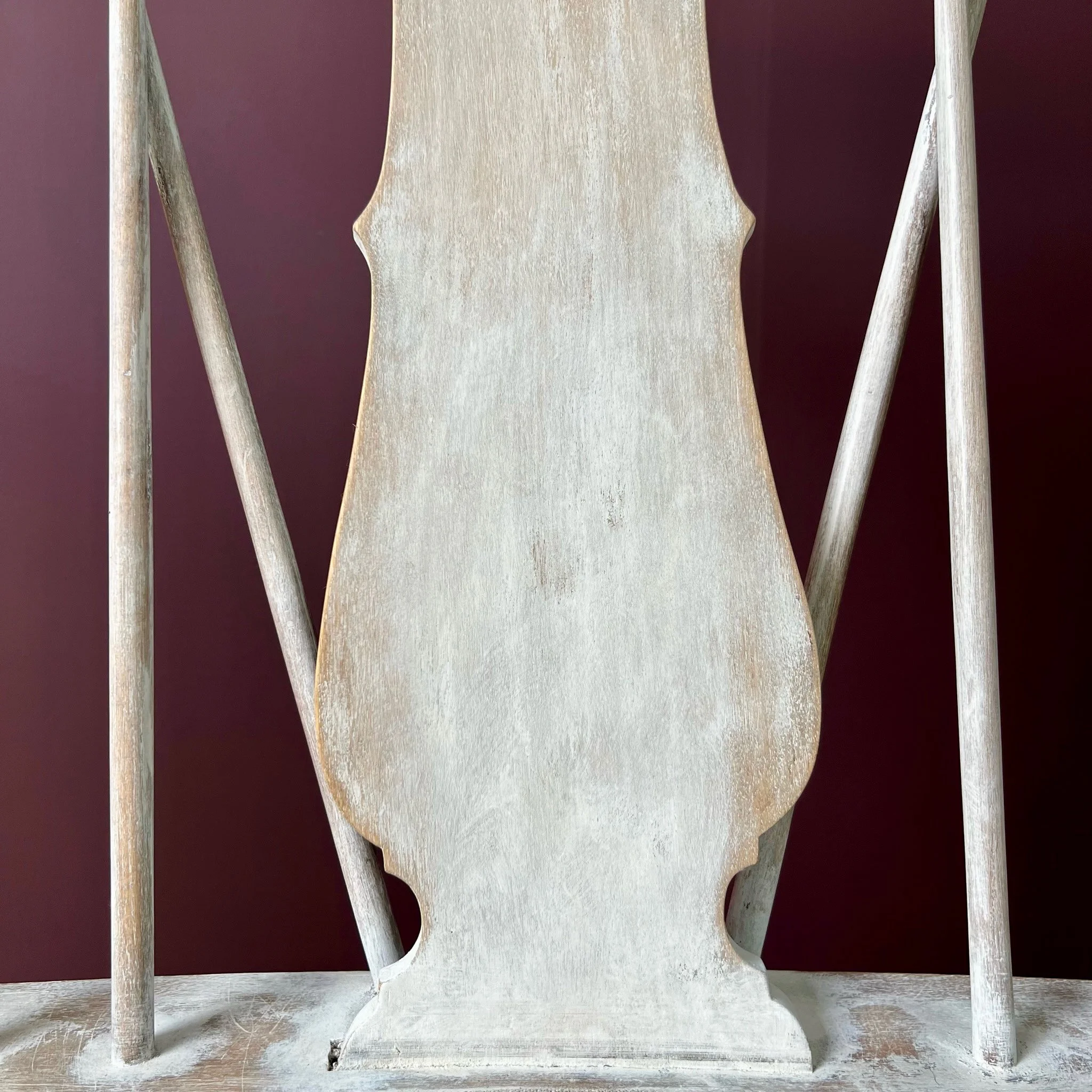 Stunning, early 20th Century bow bench seat in alder wood.