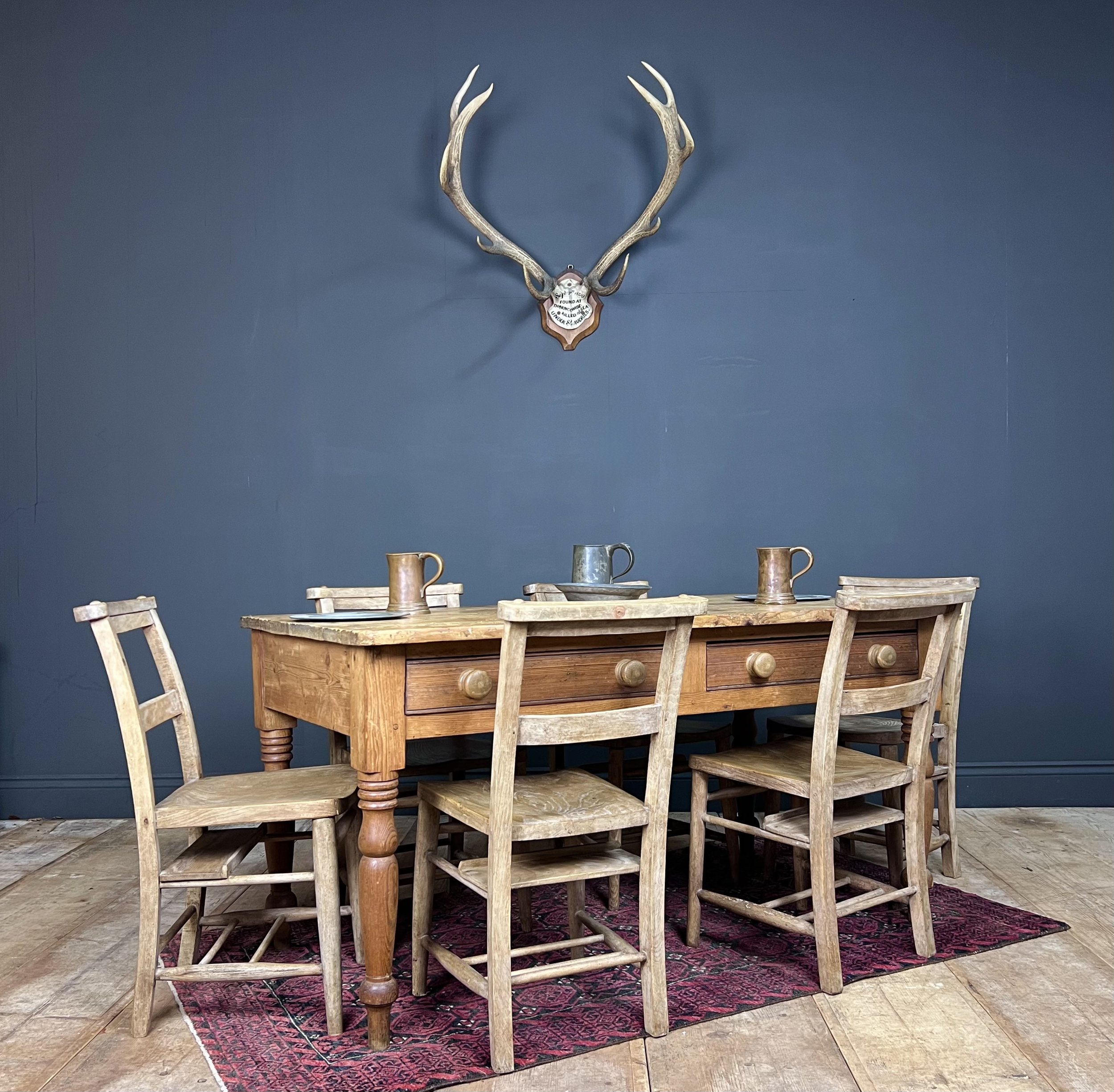 Victorian Scrub Top Pine Table