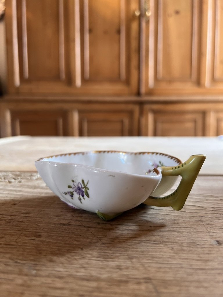 Dresden Pickle Dish