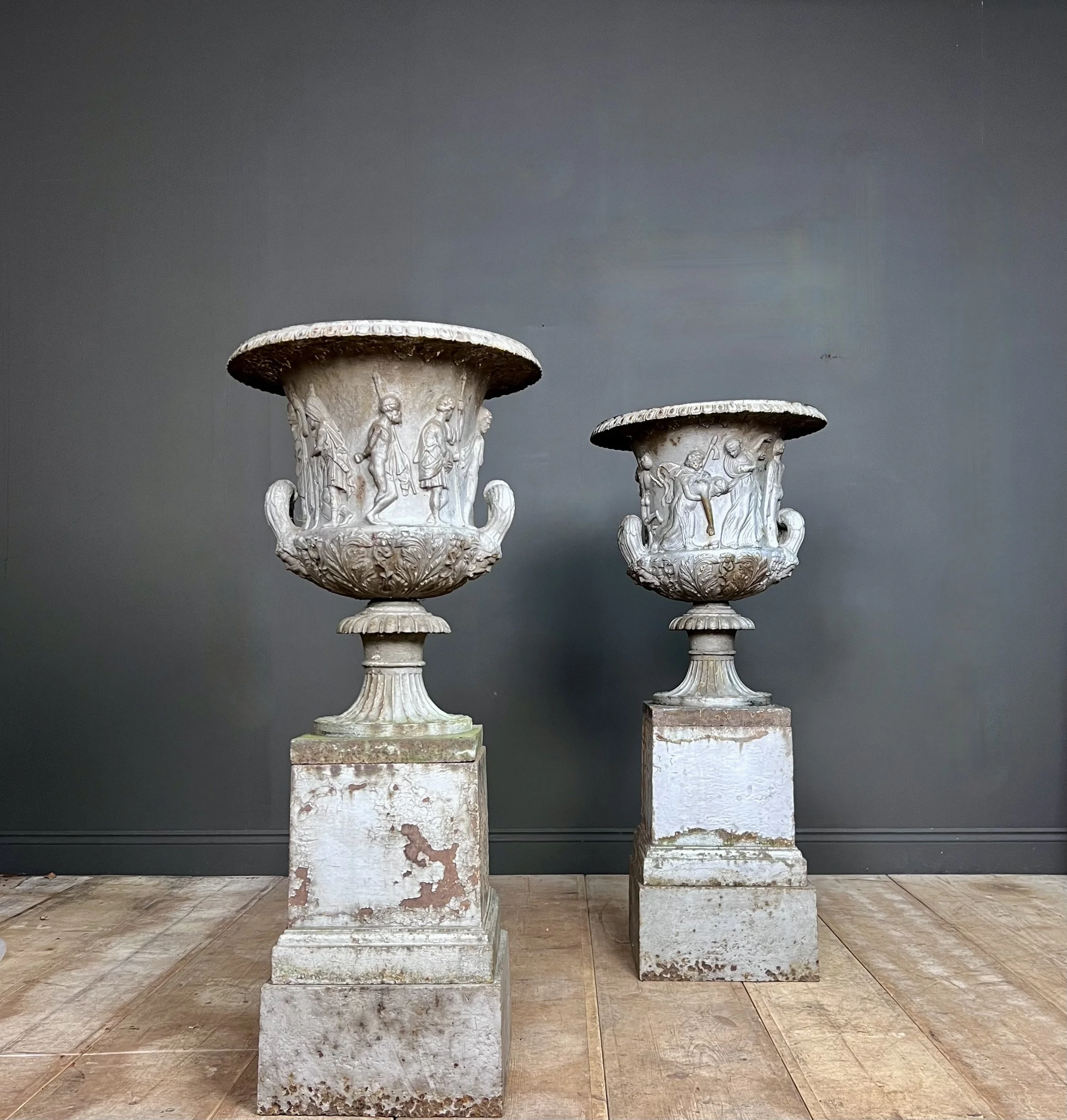 Rare pair of 19th Century cast iron Medici Borghese Urns and stands by Andrew Handyside