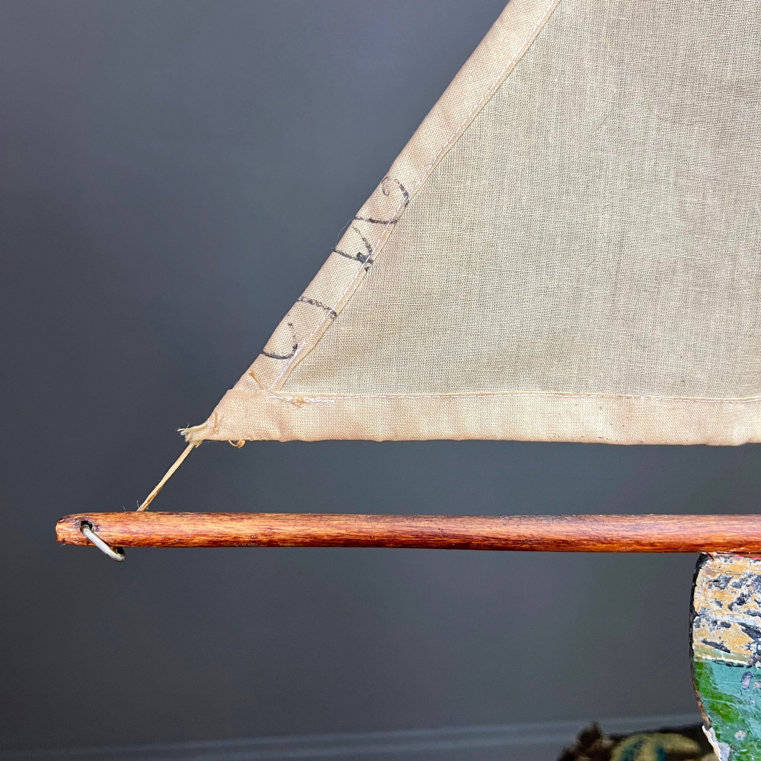 Edwardian pond yacht of good scale with a lovely “chippy” patina