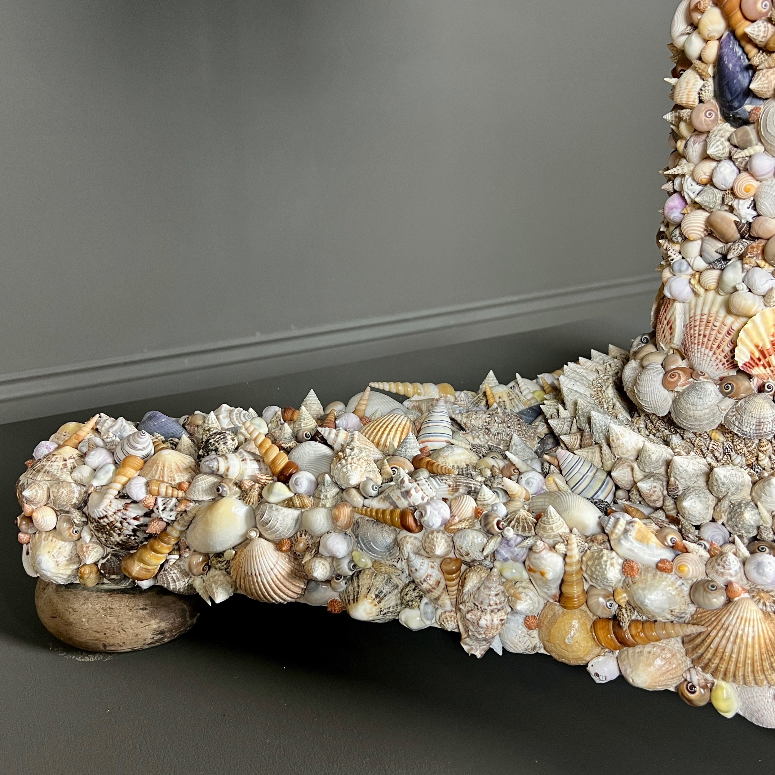 Large 19th Century Tilt Top Centre Table encrusted with sea shells