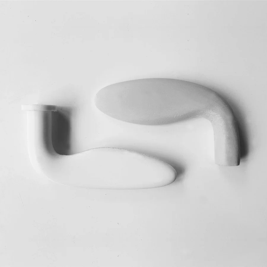 Fin Handles (1)_Black & White_900x900.jpg