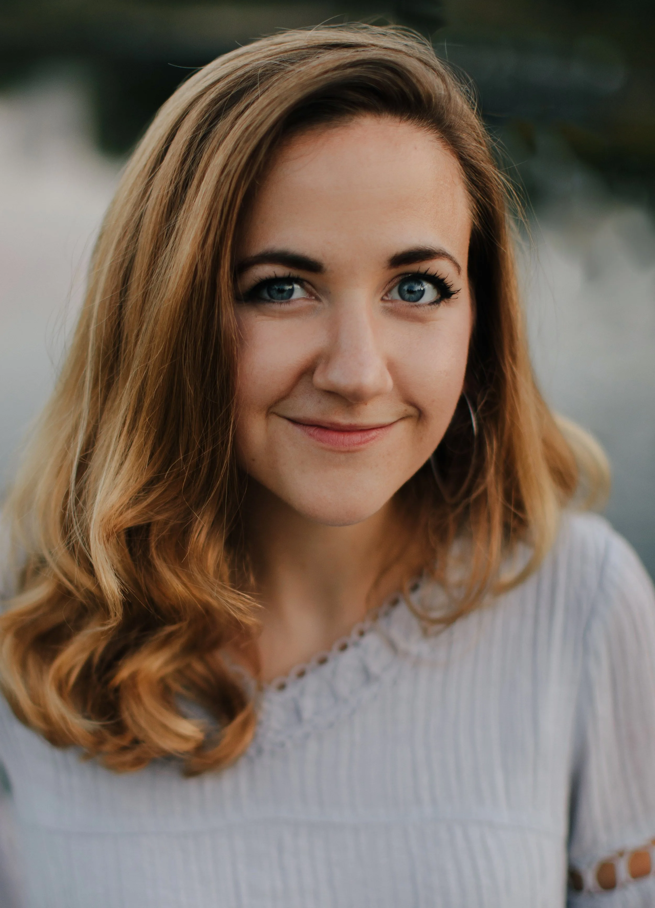 Headshot3.5 (1).jpg