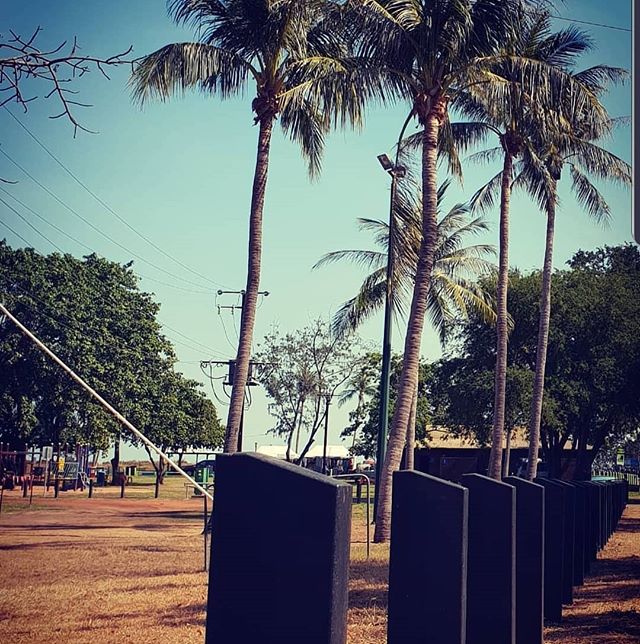 With dry season almost upon us it means Mindil Markets are back. 🏝🏝🏝
Here's some recycled plastic bollards we installed at the iconic Mindil beach. 
#mindilmarkets #darwindryseason #fencingtheterritory1metreatatime