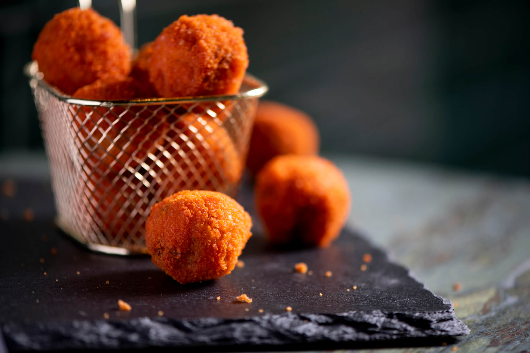 grizzl-vegan-bitterballs.jpg