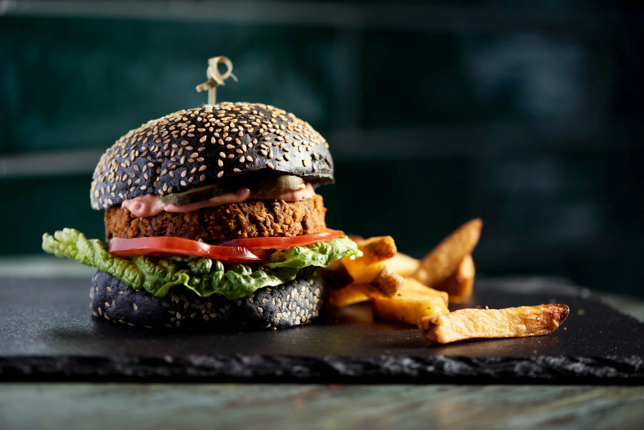 grizzl-vegan-burger-handmade-fries.jpg