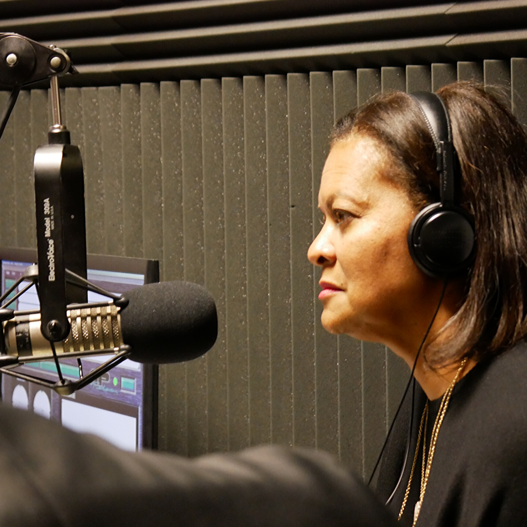 Dee Speaks to Gary Snyder