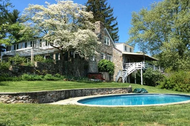 stock house and pool.jpg
