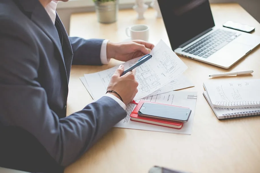 architecture-business-business-man-desk live.jpg
