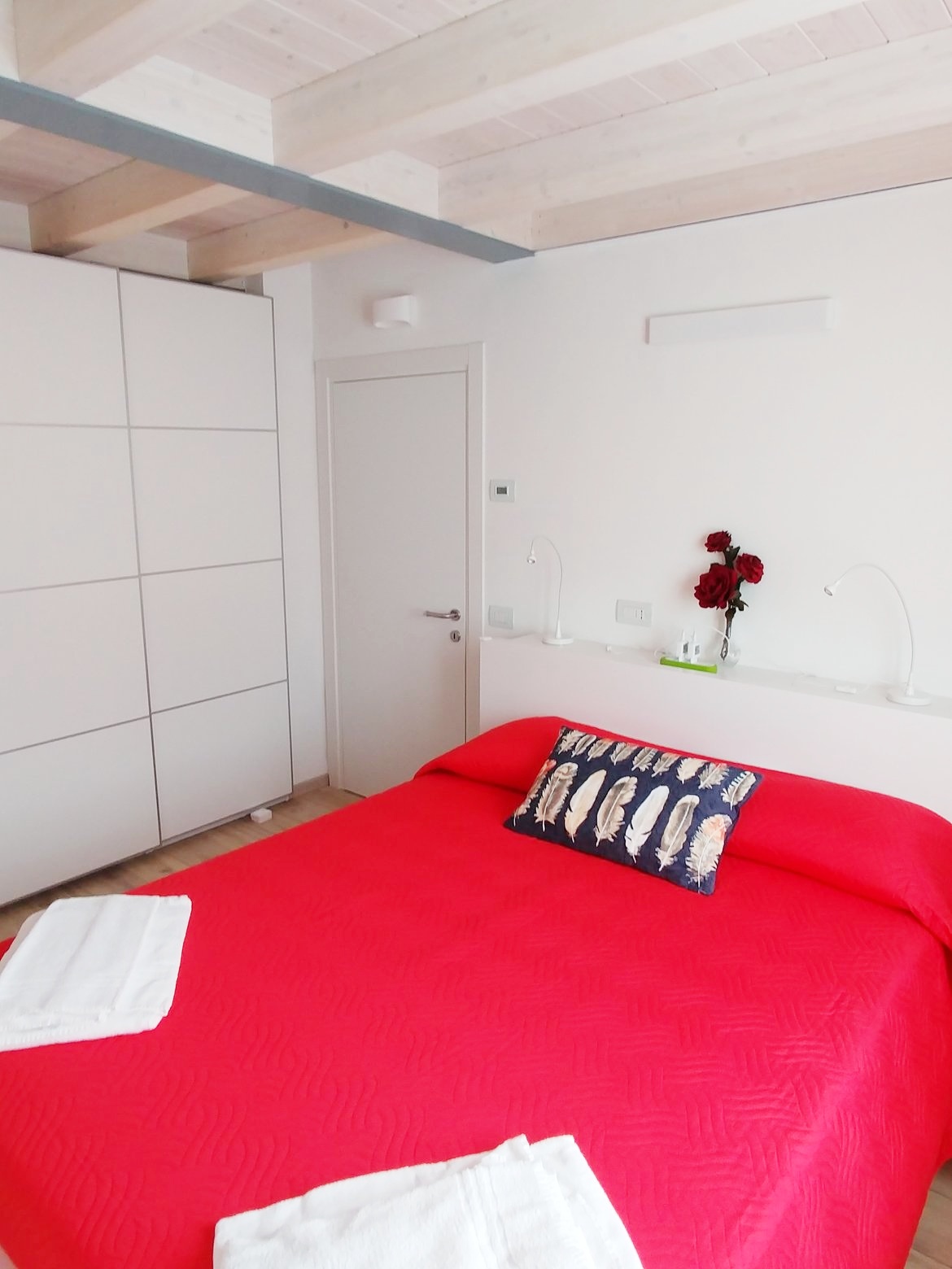 13-room-2-01.jpeg