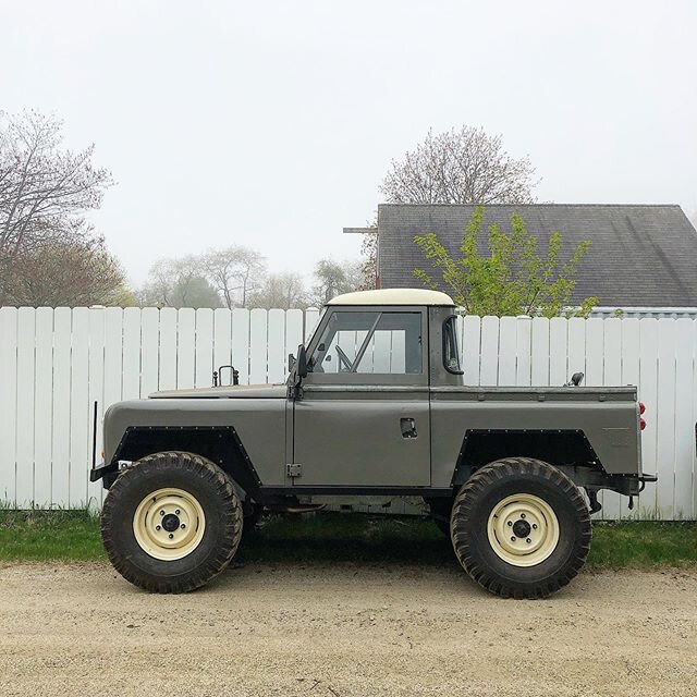 Born in Maine by Mike Capozza. It&rsquo;s hard to express what this truck does to ones imagination. Truly a next level build by talented hands. #capozzarovers #landrover #landroverseries #serieslandrover #landroverseries3 #landroverseries2 #landrover