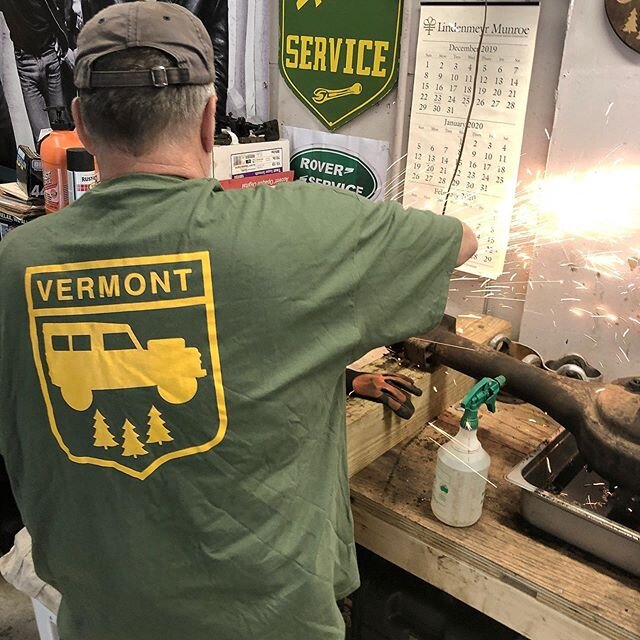 We have more Vermont Rovers logo shirts up in the merch store (link in bio). We ran out of most sizes a while back and finally have a new batch..
.
.

#landrover #landroverseries #serieslandrover #landroverseries3 #landroverseries2 #landroverseries2a