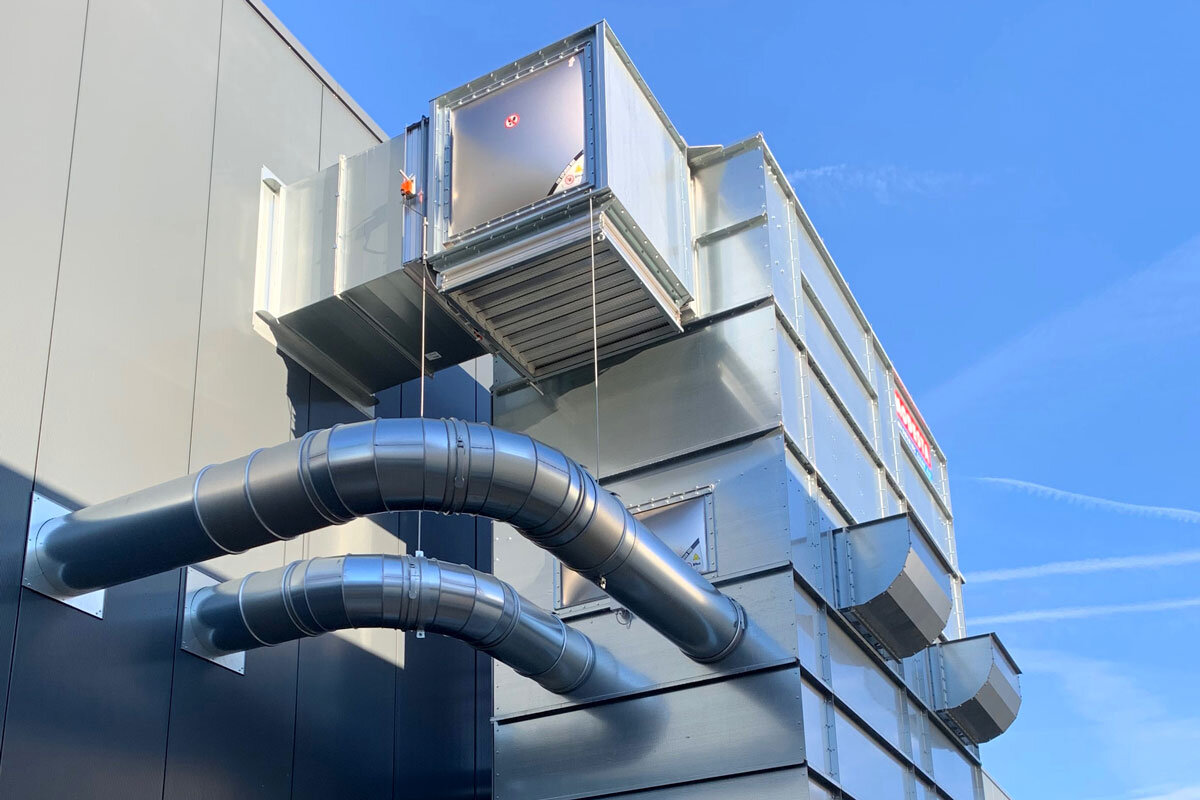 Dust extraction with explosion panel on return air in accordance with ATEX.