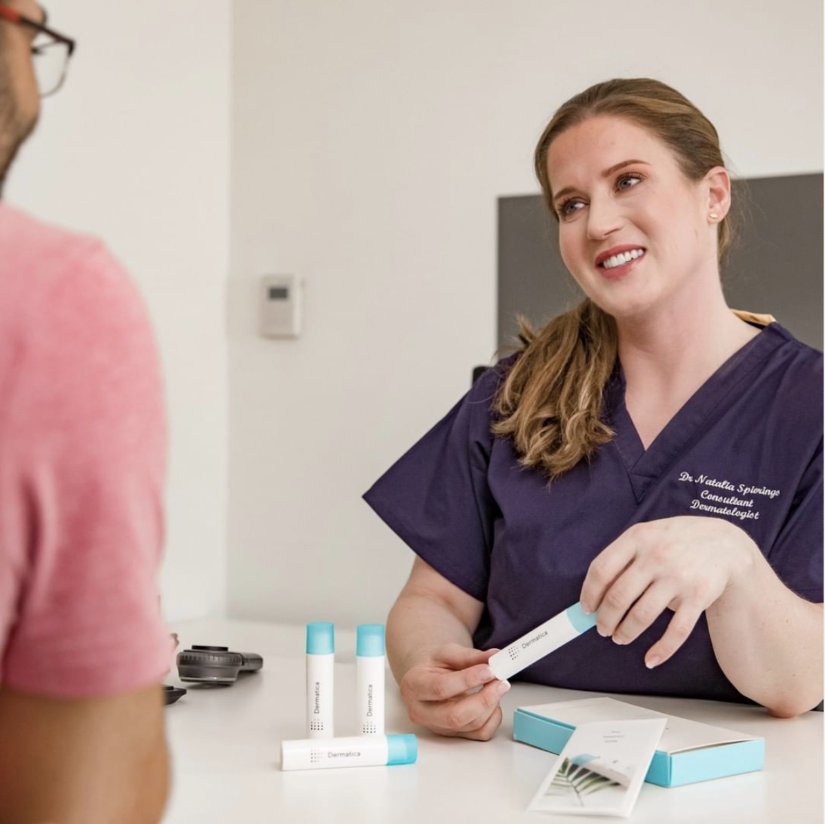 ‘What’s the second best after retinoic acid: retinaldehyde or retinol? Which should I go for?’ 