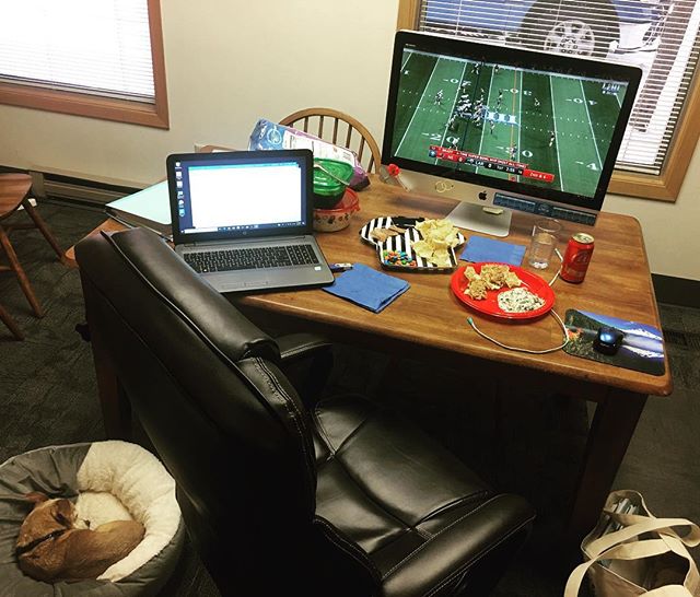 Sometimes you gotta do whatcha gotta do. #attorneylife #bosslady #lawfirm #lawlife #briefdue #vacationprep #solopractice #putyourheelstothepavement #justicesuitsyoubest #football #superbowl #gopats #officedog #lifeisgood #spinachdip #nachos #pizzarol
