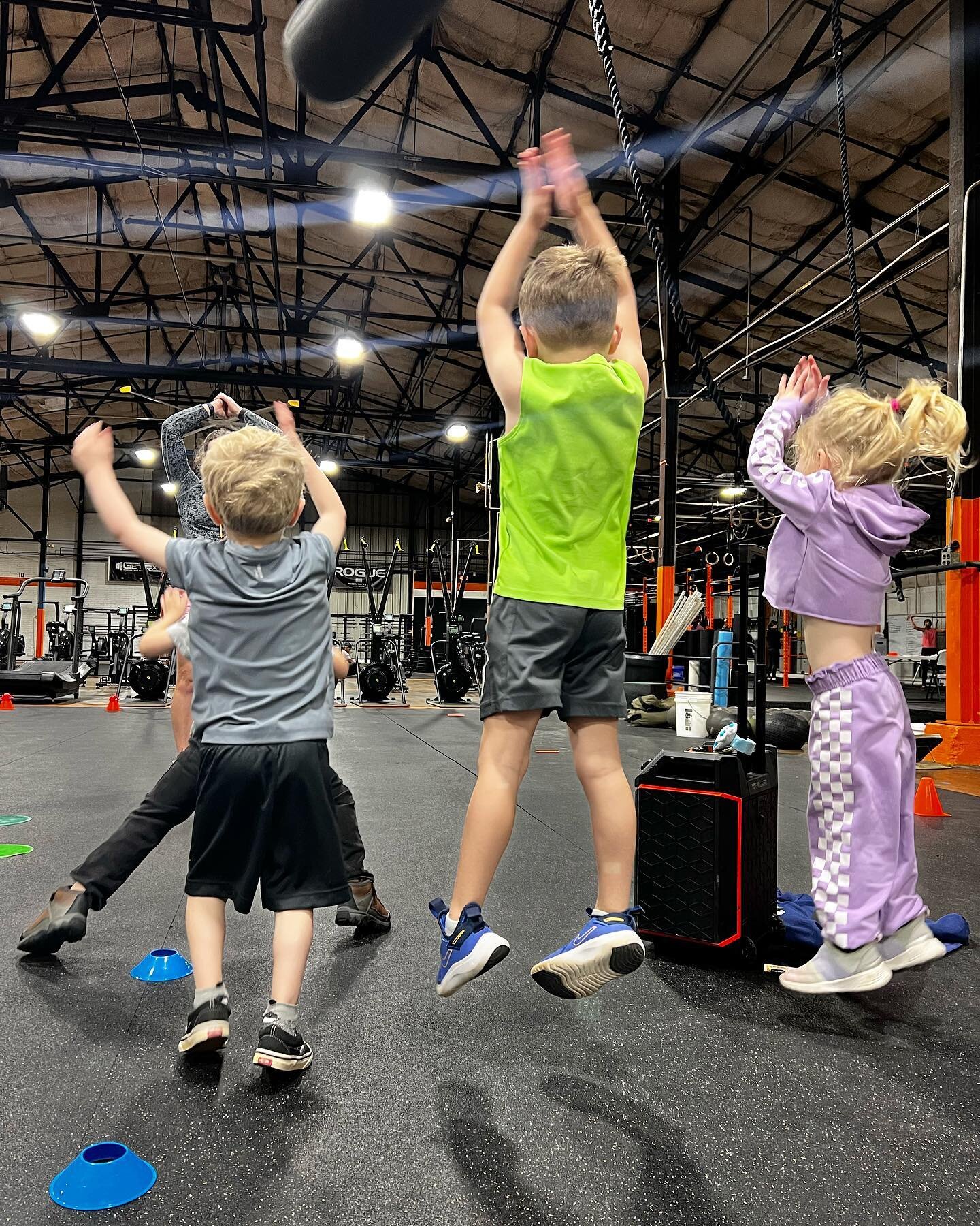 We love our #rtcfkids 💚

CF Kids - 3-5 Preschool: 10:00 M/W/F. Parents- if you are taking the 10 AM CrossFit Class, your kids will do their class then go into child care while your class finishes.

CF Kids - Elementary (approx 6-11): M/F - 3:30-4:30