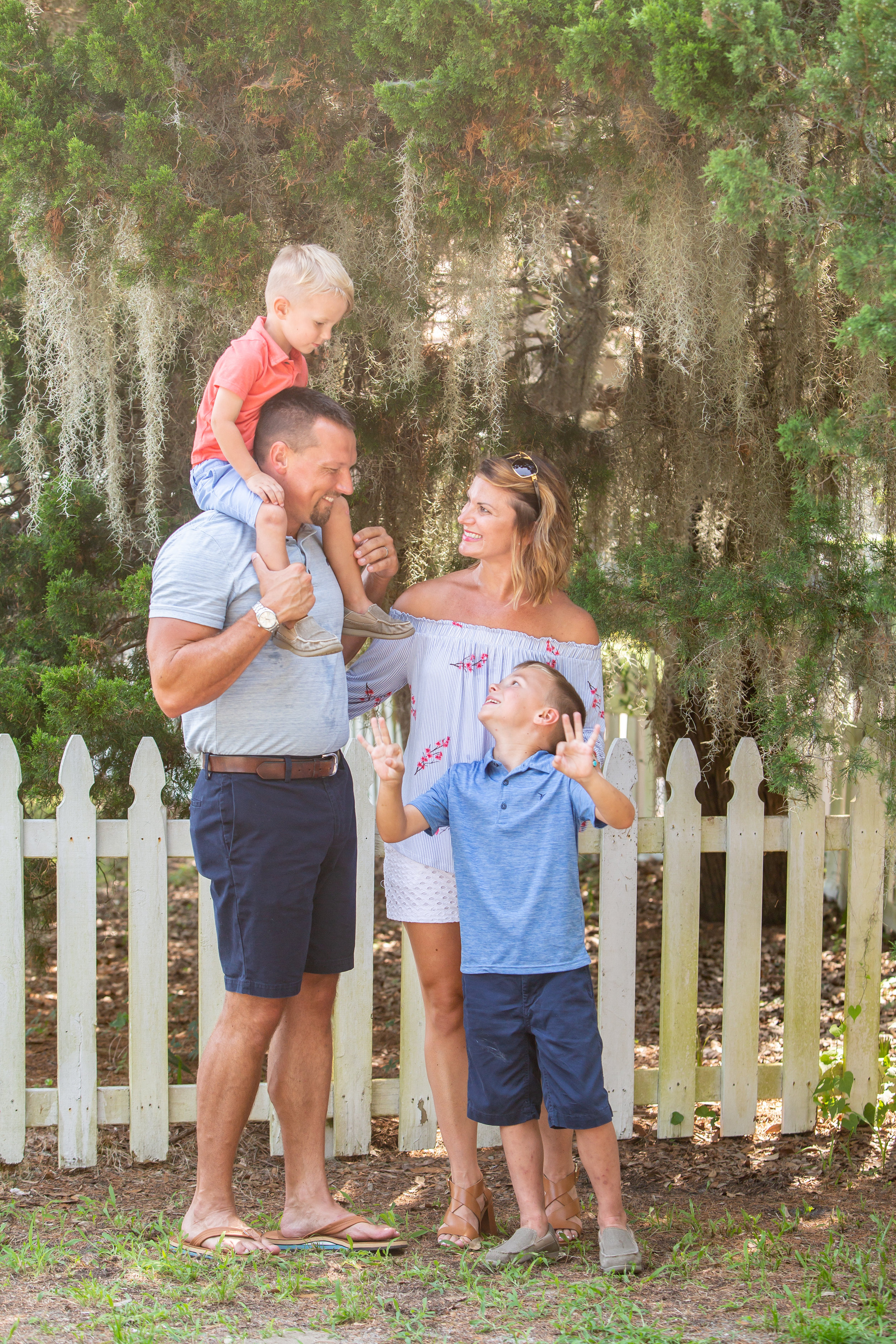 akers_family446.jpg