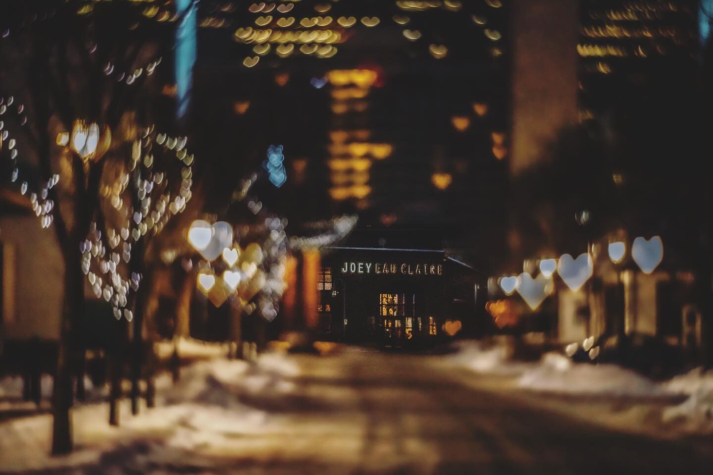 In 2021, look for love in all the right places. 
.
.
.
.
.
.
.
.
#yyc #yycnow #yyctoday #yycliving #yycsmallbusiness #yycphotographer #yycbuzz #cityofcalgary #eauclairemarket #joeyseauclaire #downtowncalgary #calgaryisbeautiful #capturecalgary #cgyxy