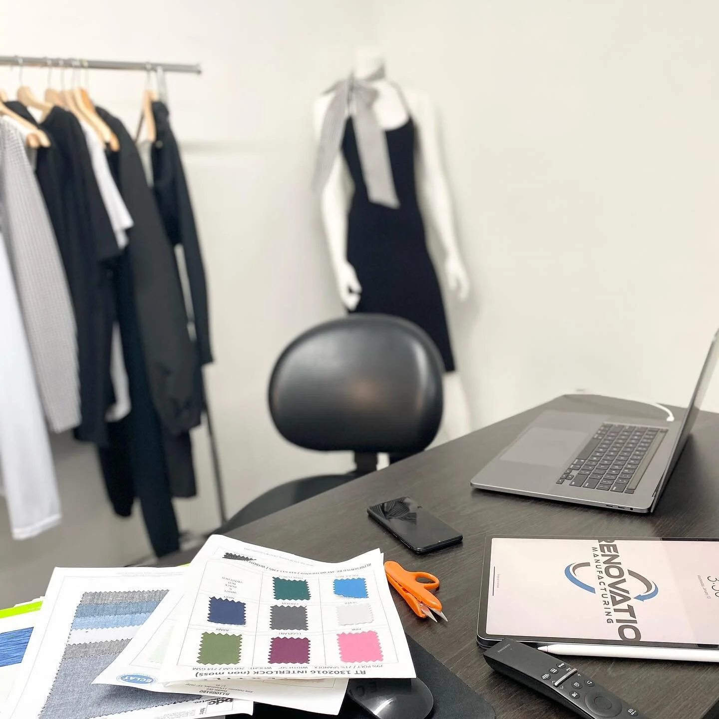 PRODUCT DEVELOPMENT IS THE PROCESS OF DESIGNING AND PLANING DEVELOPING SALABLE PRODUCTS FOR YOUR TARGET’S CONSUMER 
Mood Board- Design-Tech Pack Pack-Pattern-Sample #wecreateforyou ✨
.
.
.
.
.
.
#fashiondesigner #houstonfashiondesigner #madeinu
