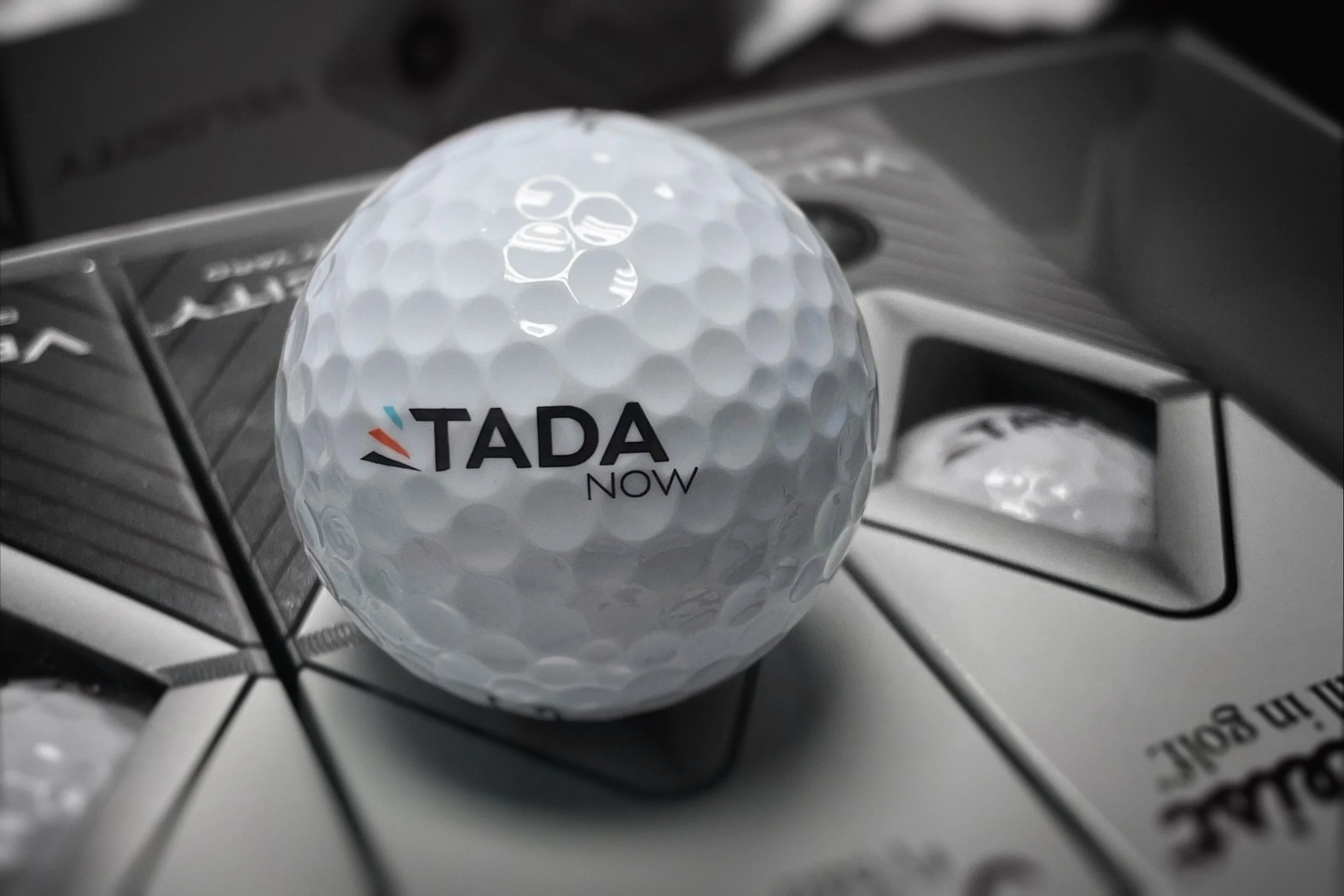 TadaNOW_GOLFBALL.jpg