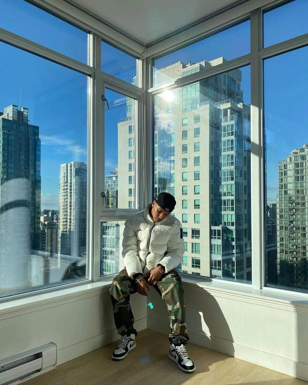 Vancouver’s Rising Star Boslen Continues to Push Through Boundaries On “Trip”