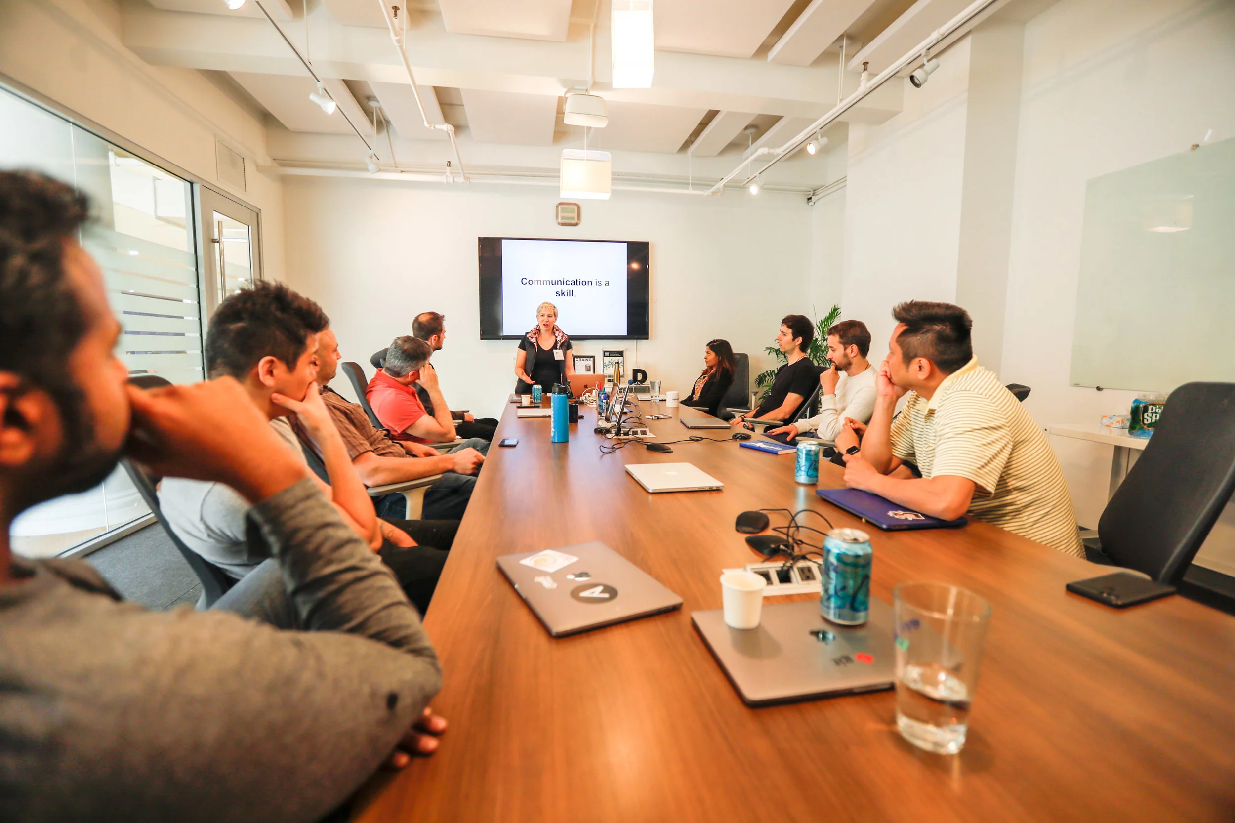 How to Speak Up in Meetings with Confidence — PresentVoices