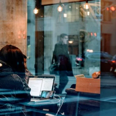 video-conferencing_tim-gouw-167127-380x380.jpg