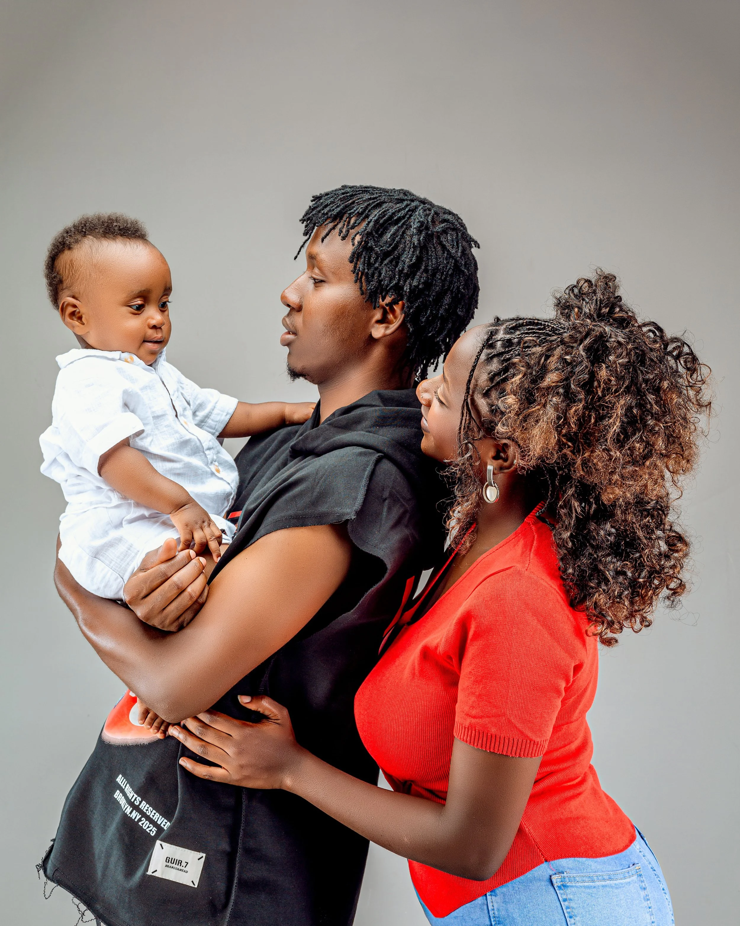 Black couple with young son — parenting support group Texas