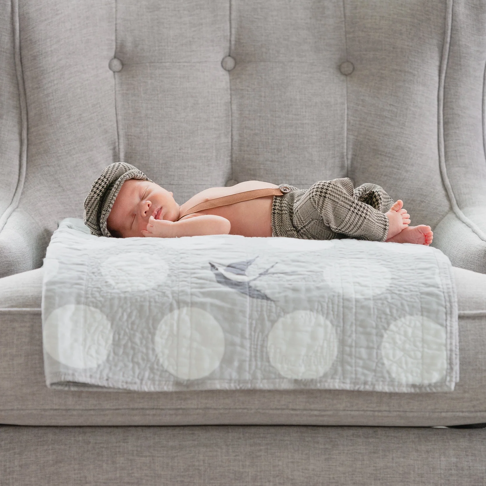 Newborn_Lifestyle_Portrait.jpg