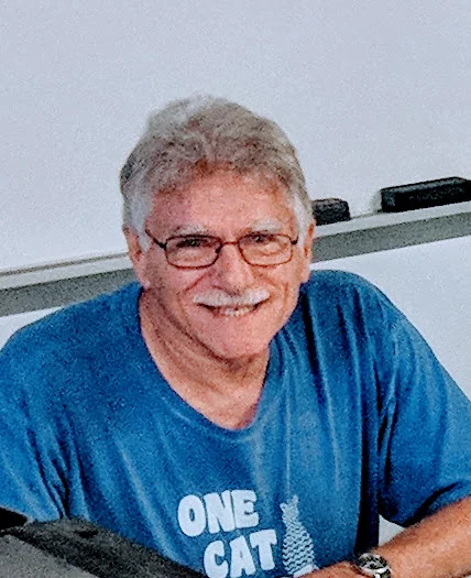 mike macomber.jpg