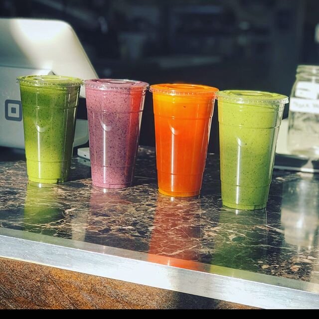 Rise n shine☀️we want you to wake up with a #positiveenergy #healthymind and help #boostimmunesystemnaturally we promise you will feel great! #juices #smoothies #Yes, We are open! #villagejuicegarden 😊 ❤️🥑🍓🍏🙌🏼