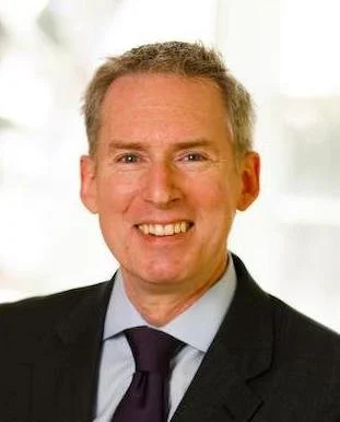 DrRossCamidge_copia web.jpg