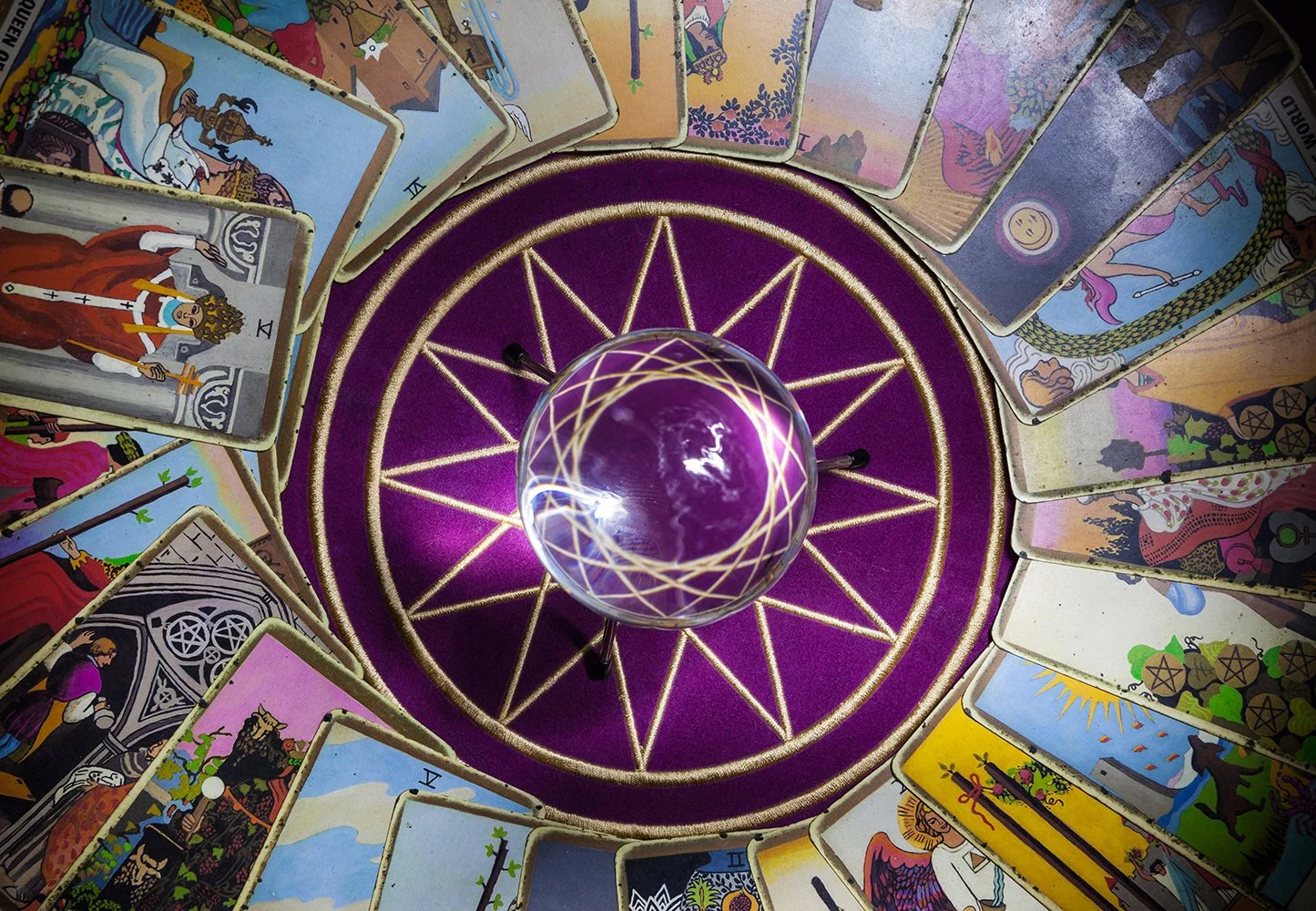 22-tarot-and-oracle-decks-main.jpg