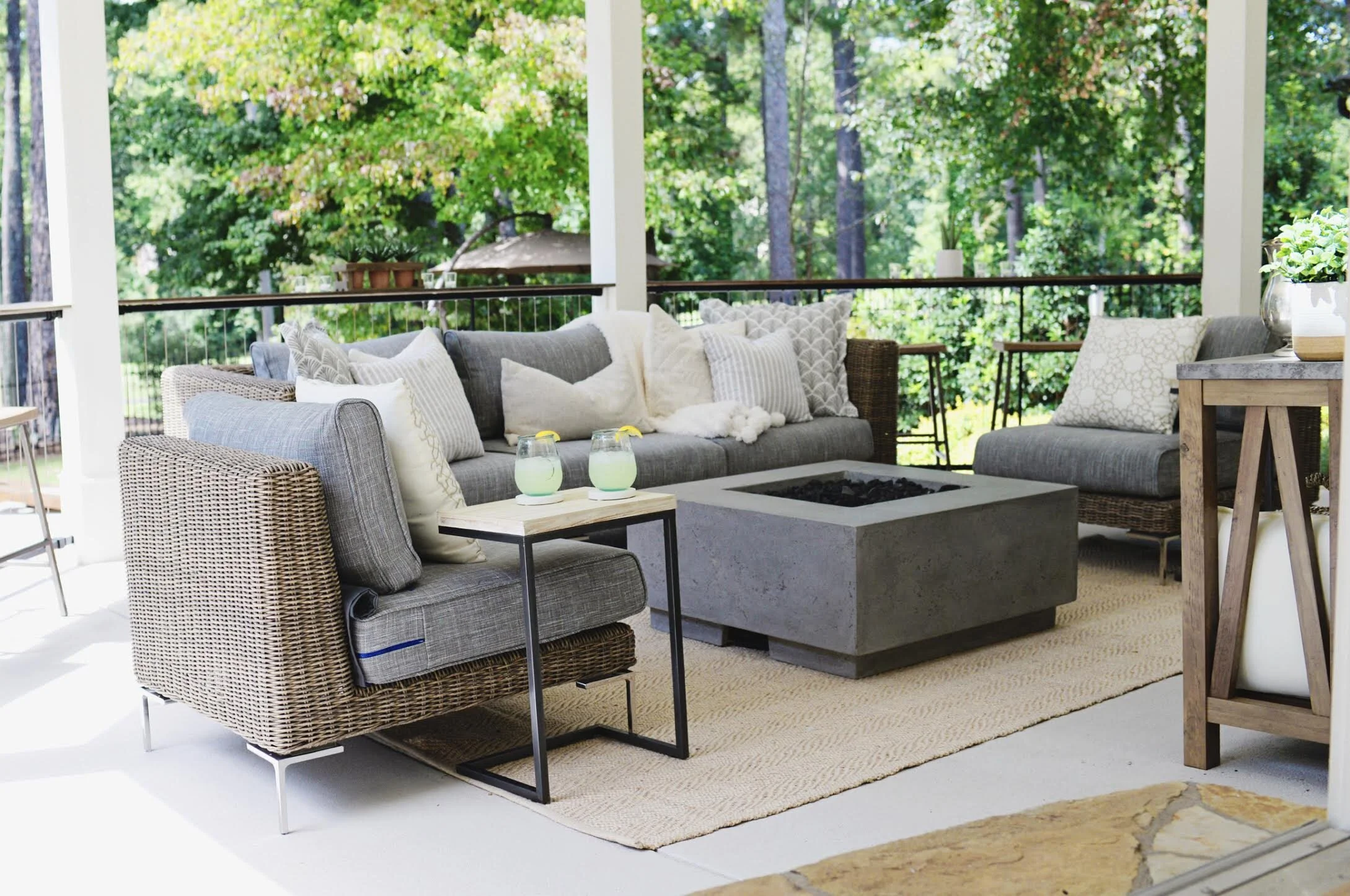 Porche Picks: Our Outer Furniture OBSESSION