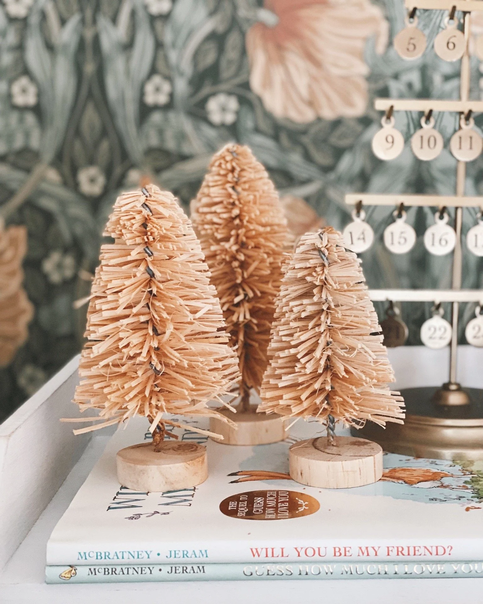 holiday home decor
