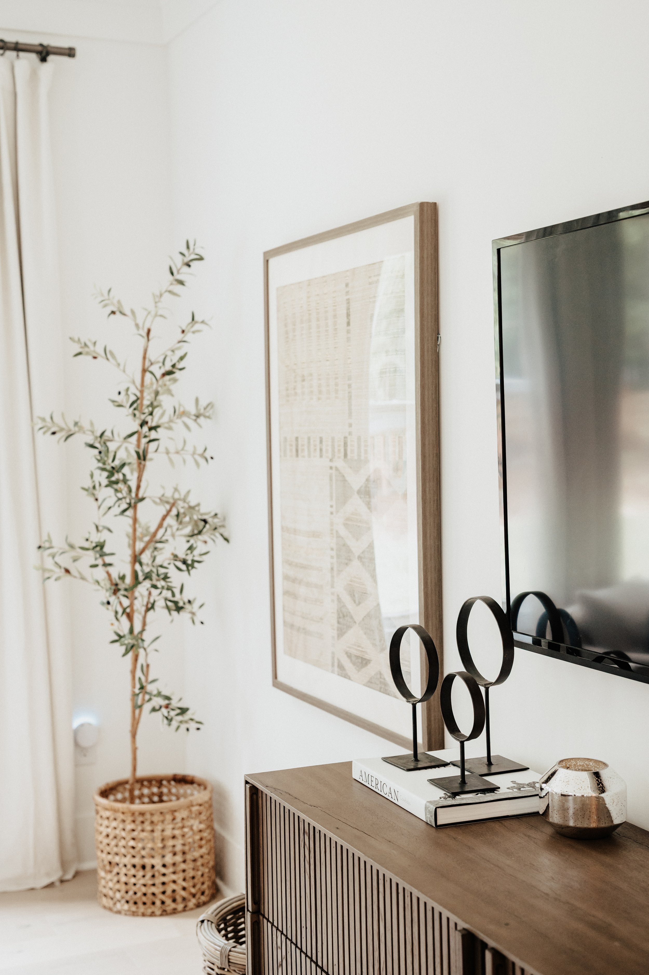 primary bedroom tree decor.jpg