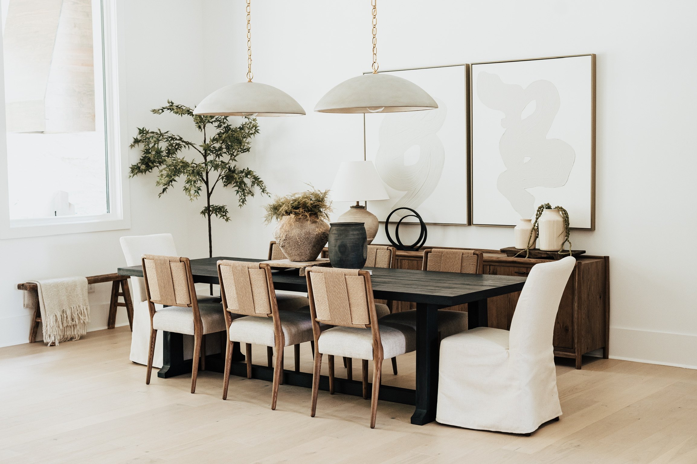 dining room decor.JPG