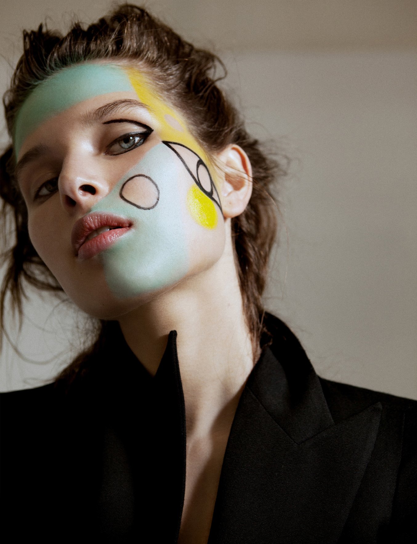 Museum_Issue3_Fashion_EugeniaFragrant_HR_5.jpg