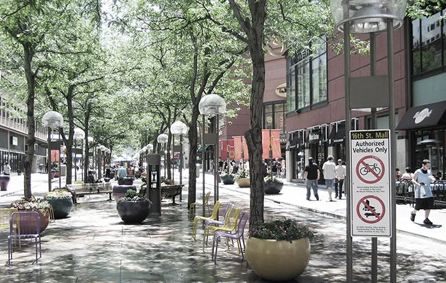 16thstreetmall.jpg