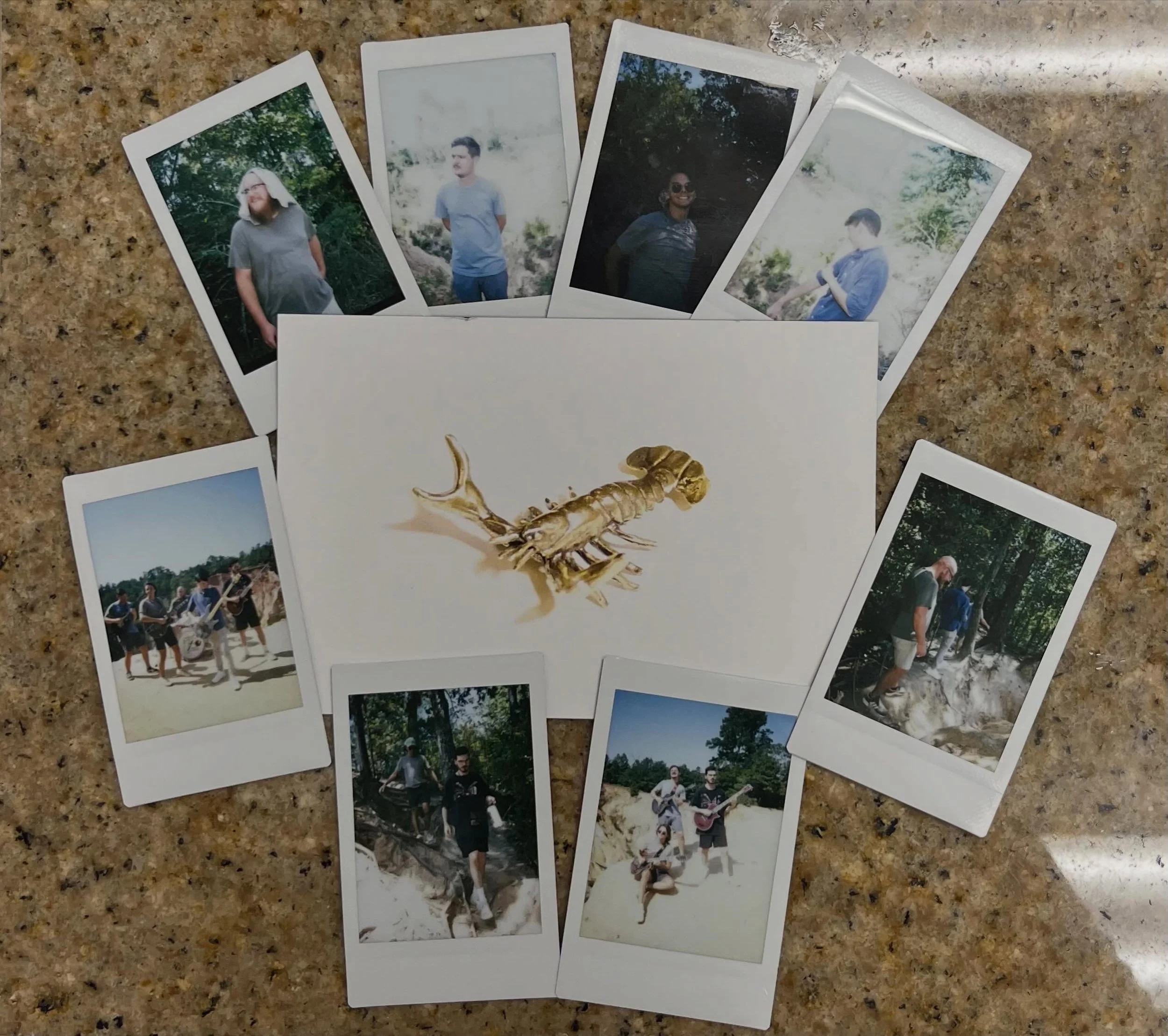 In two weeks we celebrate the release of our new album &ldquo;Golden Ratio&rdquo; at @bluemoonsaloon with our friends @thedebtorsmusic 
We&rsquo;re looking forward to seeing all of you 💛🦞
&mdash;
Release: 18 June 2026 on all streaming platforms
SHO