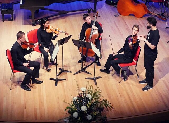 Our 2019 Fellowship Quartet, the Frieden String Quartet, in a masterclass with Edwin Kaplan (Tesla Quartet).
.
#stringquartet #chambermusic #chamberintensive #anchoragechambermusicfestival #strings #violin #viola #cello