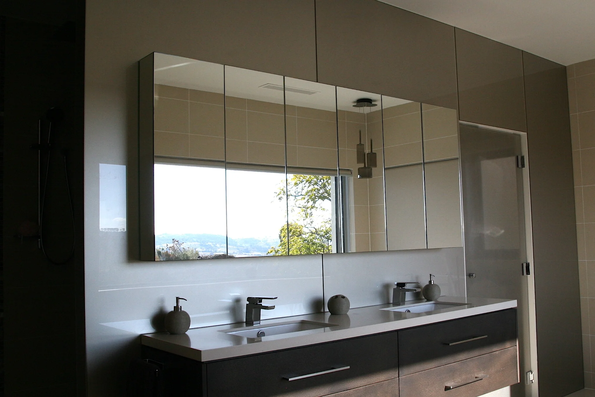 Frameless Glass Shower Screens Near Goulburn