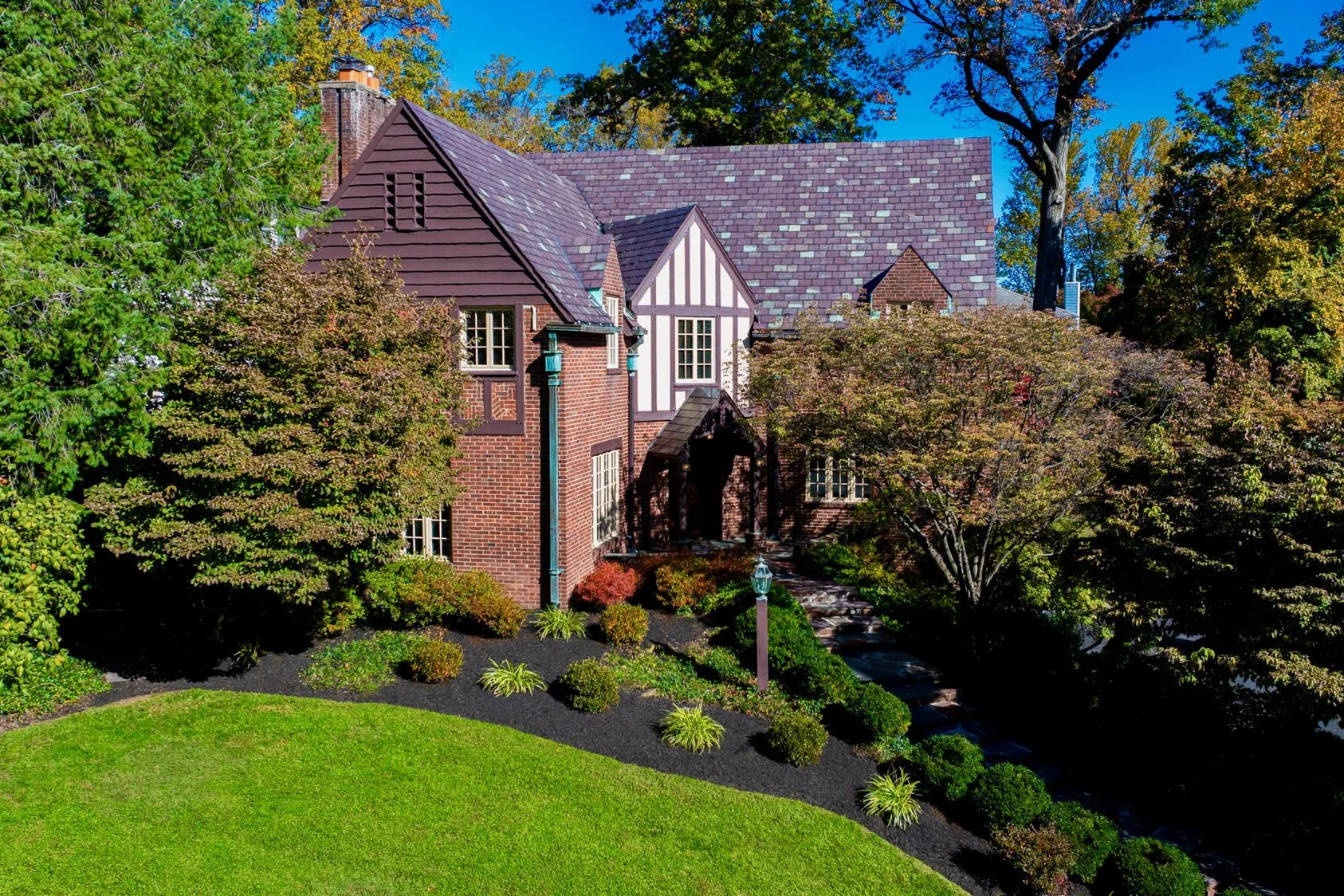 61-web-or-mls-94_Collinwood_Rd_S-22.jpeg