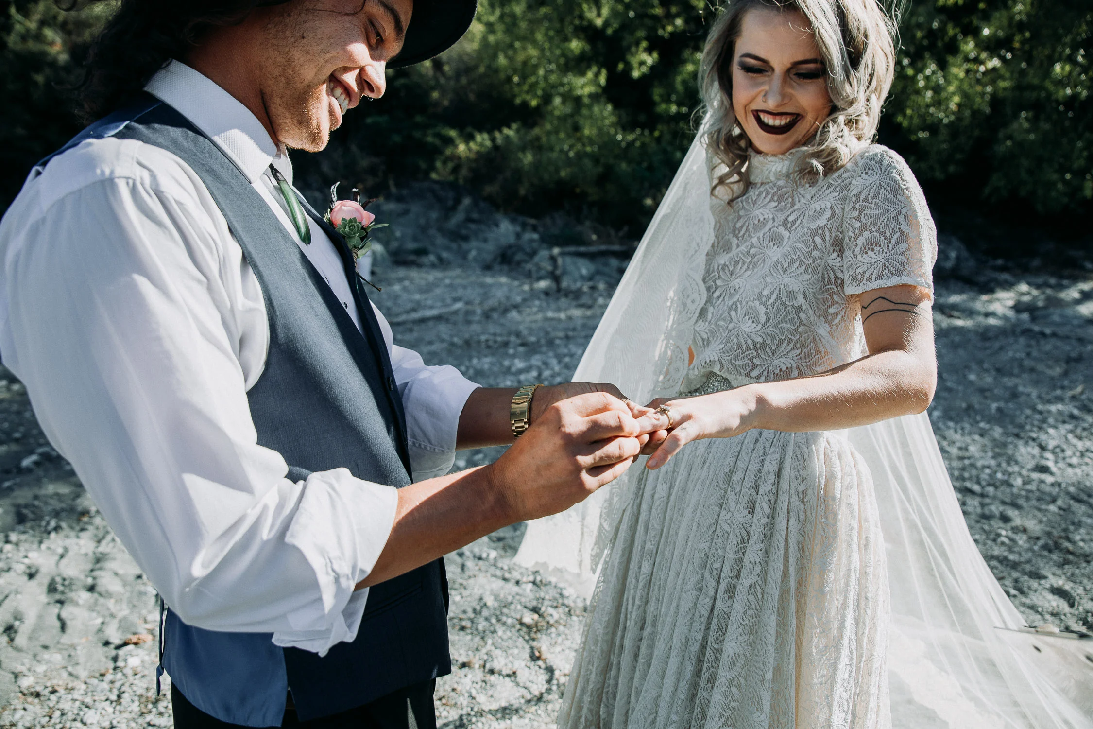 Tiare_Nicole_Elopement_Lake_wanaka_alta_tarns-64.jpg